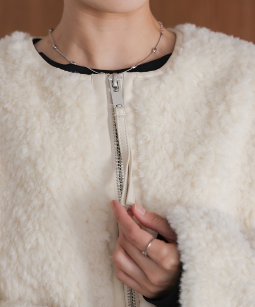 Bou Jeloud(ブージュルード)の「ボアショートアウター(ブルゾン・レディース・オフホワイト/グレー・FREE)」の11枚目の写真