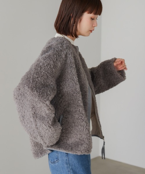 Bou Jeloud(ブージュルード)の「ボアショートアウター(ブルゾン・レディース・オフホワイト/グレー・FREE)」の21枚目の写真