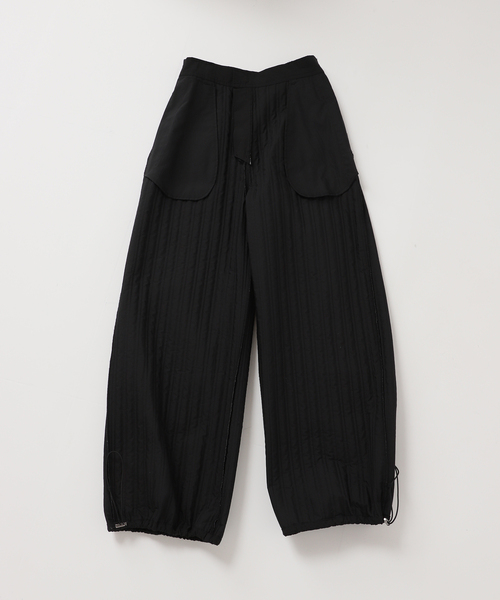 CITYSHOP（シティーショップ）の「STRIPED QUILTED パンツ（その他パンツ・レディース・ブラック・38/36）」の15枚目の写真