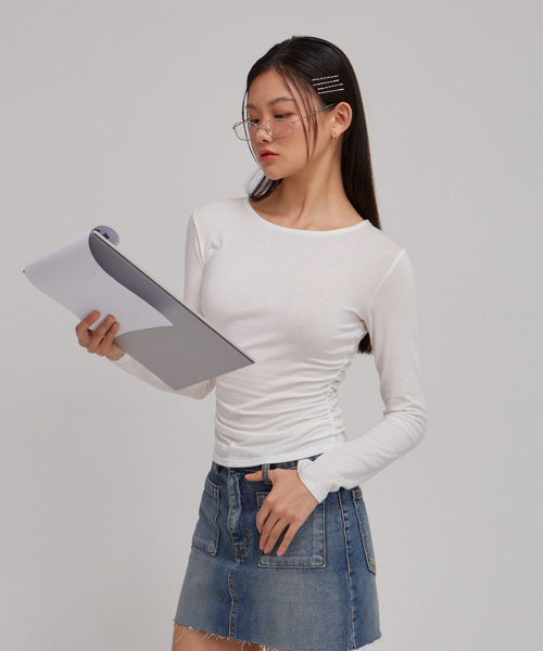 SALON DE YOHN(サロンドヨーン)の「Basic Shirring Long Sleeve T_ White(Tシャツ/カットソー・レディース・その他・LARGE/MEDIUM/SMALL)」の3枚目の写真