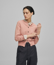w. Basis Roundneck Cardigan (Light Mauve)