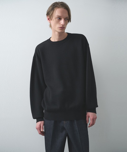 STUDIOUS（ステュディオス）の「【STUDIOUS】CASHMERE WOOL CREWNECK KNIT（ニット/セーター・メンズ・ブラック/ホワイト/ブラウン/レッド/ダークグレー/ベージュ・1/2/3）」の3枚目の写真