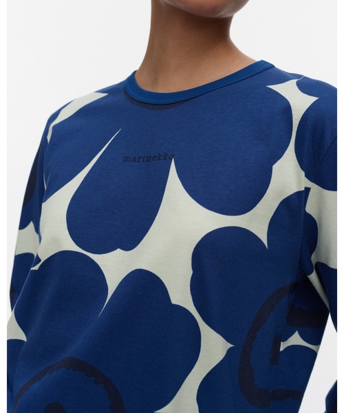 marimekko(マリメッコ)の「【kioski】Efekti Unikko / shirt(Tシャツ/カットソー・レディース・ブルー・LARGE/MEDIUM/SMALL/X-SMALL/X-LARGE)」の4枚目の写真