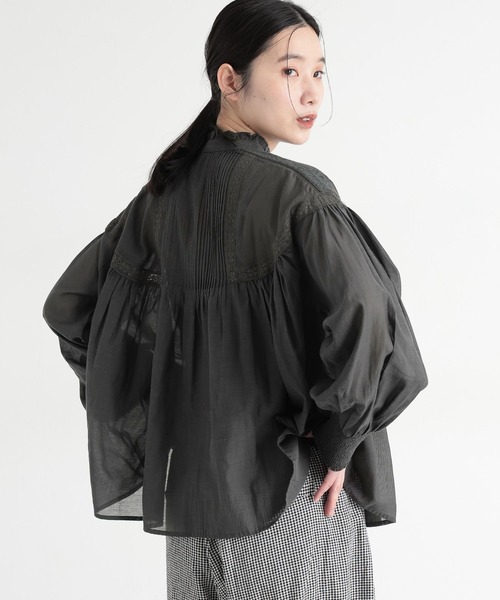 studio CLIP（スタディオクリップ）の「《natural by clip》エンブロイダリーブラウス（シャツ/ブラウス・レディース・ホワイト/アイボリー/ブラック・FREE）」の13枚目の写真