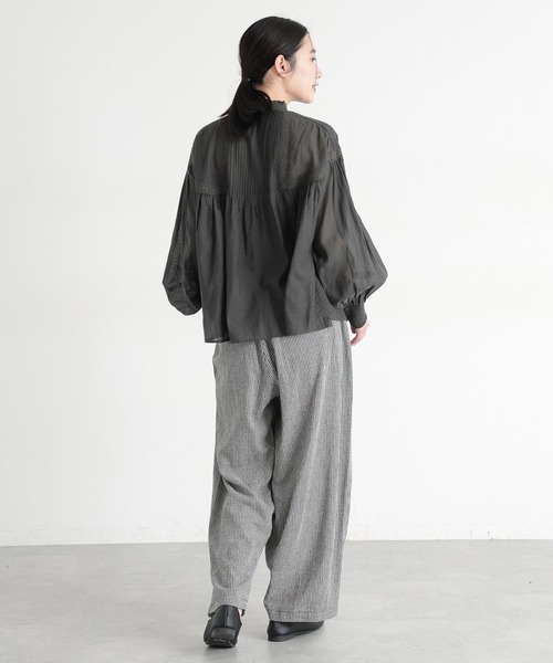 studio CLIP（スタディオクリップ）の「《natural by clip》エンブロイダリーブラウス（シャツ/ブラウス・レディース・ホワイト/アイボリー/ブラック・FREE）」の20枚目の写真