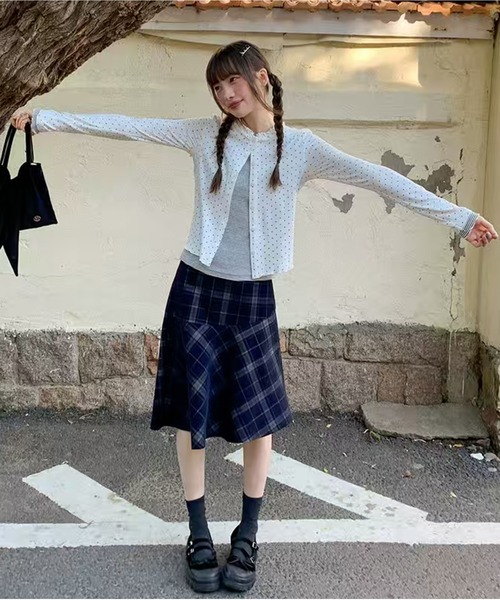 AsheKsha(アシクシャ)の「タイトル:フェイクツーピース ドットストライプトップス(その他トップス・レディース・ホワイト/ネイビー・M)」の10枚目の写真