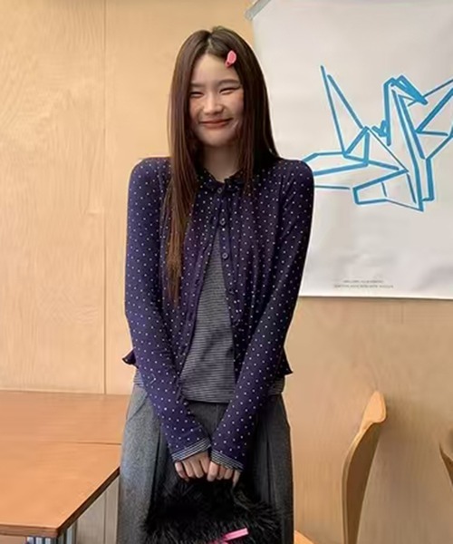 AsheKsha(アシクシャ)の「タイトル:フェイクツーピース ドットストライプトップス(その他トップス・レディース・ホワイト/ネイビー・M)」の16枚目の写真