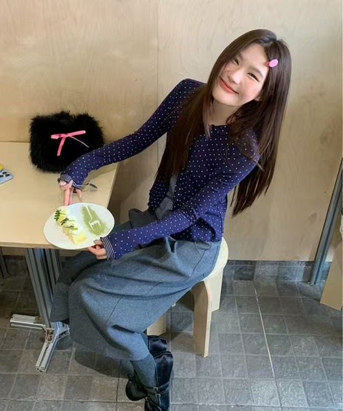 AsheKsha(アシクシャ)の「タイトル:フェイクツーピース ドットストライプトップス(その他トップス・レディース・ホワイト/ネイビー・M)」の19枚目の写真
