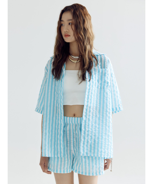 BOMNAL BOUTIQUE（ボムナルブティック）の「ストライプシャツパンツセットアップ-スカイ（シャツ/ブラウス・レディース・その他・FREE）」の2枚目の写真
