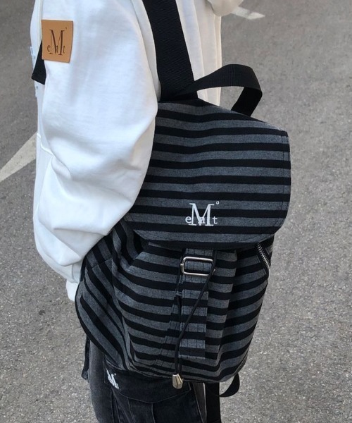 MUCENT(ムセント)の「【日本未発売/WEB限定】MUCENT(ムセント)/軽量 ストライプ ボーダー ミニ ドローコード ドローストリング ナップザック リュック バックパックMUTE STRIPE MINI BACK PACK(バックパック/リュック・レディース・その他1・FREE)」の10枚目の写真