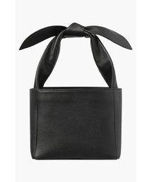 KUME（クメ）の「Knotted Handle Leather Bag, Black（ショルダーバッグ）」