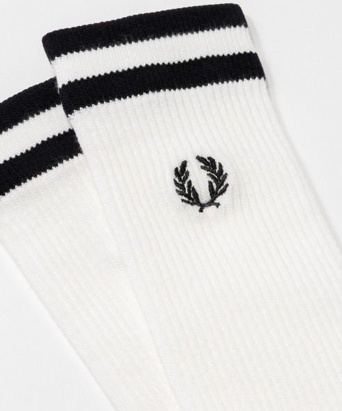 FRED PERRY（フレッドペリー）の「Tipped Sports Socks／ティップラインスポーツソックス（ソックス/靴下・メンズ・ブラック/サックスブルー/ホワイト/ブラック×ホワイト/ダークブルー/ベージュ・4-6/6-8）」の11枚目の写真