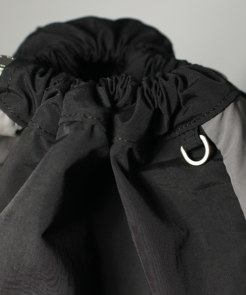 MASMARULEZ（マスマルールズ）の「[INT] Mixed Easy Draw Backpack _ Charcoal（バックパック/リュック・レディース・その他・FREE）」の10枚目の写真