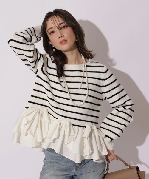 Apuweiser-riche（アプワイザーリッシェ）の「リボンフリルヘムショートニット（ニット/セーター・レディース・ブラック系その他/グレイッシュベージュ/ホワイト/ピンク・2）」の3枚目の写真