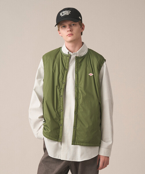 DANTON（ダントン）の「Men's Insulation Collarless Vest（その他アウター・メンズ・ブラウン系その他2/オリーブ/ブラック・L/XL/XXL/S/M/XS）」の5枚目の写真