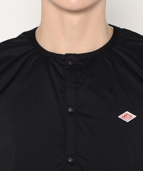 DANTON（ダントン）の「Men's Insulation Collarless Vest（その他アウター・メンズ・ブラウン系その他2/オリーブ/ブラック・L/XL/XXL/S/M/XS）」の10枚目の写真