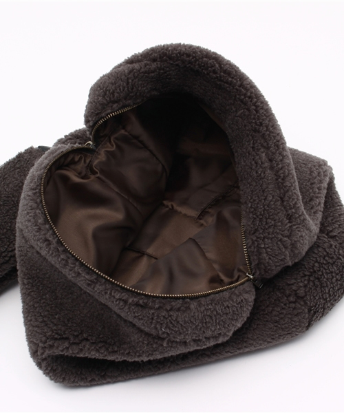 Kastane（カスタネ）の「ボアクラッチ（トートバッグ・レディース・アイボリー/チャコールグレー・FREE）」の7枚目の写真