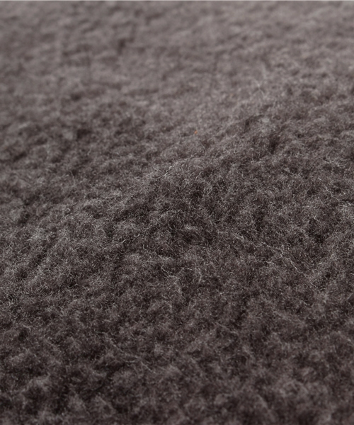 Kastane（カスタネ）の「ボアクラッチ（トートバッグ・レディース・アイボリー/チャコールグレー・FREE）」の8枚目の写真