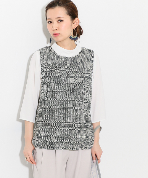 SENSE OF PLACE by URBAN RESEARCH(センスオブプレイスバイアーバンリサーチ)の「TRB 畦引き揃えニットベスト(ベスト・レディース・ベージュ/ブラック・FREE)」の2枚目の写真