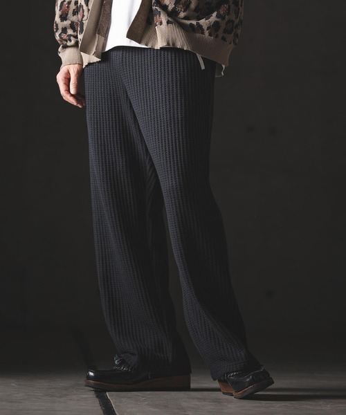 GLIMCLAP（グリムクラップ）の「mp14554-Big Waffle Wide Straight Pants ワイドストレートパンツ(201-020-gls-cg)（その他パンツ・メンズ・ホワイト×グレー/グレイッシュベージュ/ブラック/ブラック×ホワイト・L/M/S）」の6枚目の写真