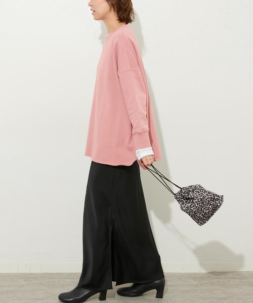 JOURNAL STANDARD relume（ジャーナルスタンダード　レリューム）の「《追加4》オーバーサイズロングスウェット（スウェット・レディース・ホワイト系その他/ピンク/ブラウン/ブラック・FREE）」の15枚目の写真