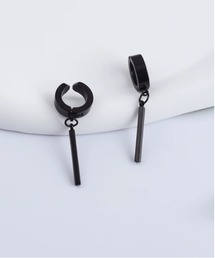 ALWAYS GOOD TIME（オルウェイズグッドタイム）の「ステンレ スチャーム付きミニマルフープイヤリング（イヤリング）」