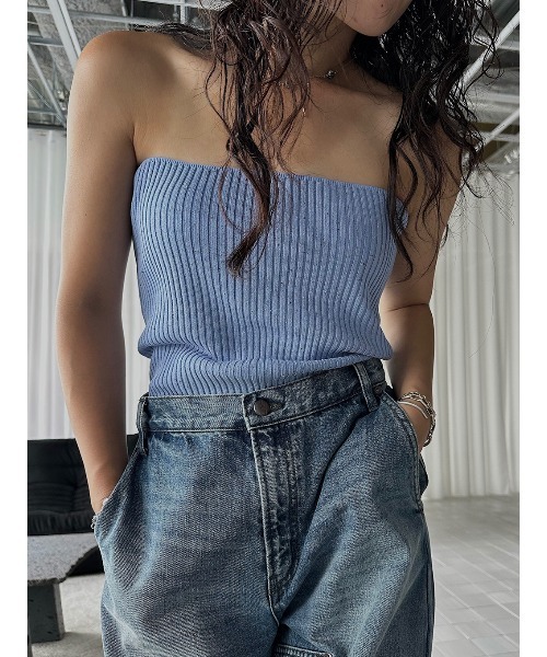 ELCHELE(エルチェレ)の「NEP KNIT TUBE TOP(チューブトップ・レディース・サックスブルー/ライトブラウン/オートミール/レッド・FREE)」の14枚目の写真