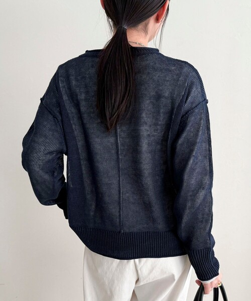 fredy emue（フレディエミュ）の「LINEN100ニットプルオーバー（ニット/セーター・レディース・ライトグリーン/オフホワイト/ベージュ/ネイビー・38）」の22枚目の写真