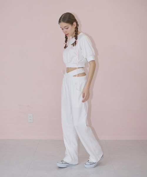 mieya mieya(ミーヤミーヤ)の「【mieya mieya】cross sweat pants/クロススウェットパンツ(スウェットパンツ・レディース・ホワイト・FREE)」の1枚目の写真