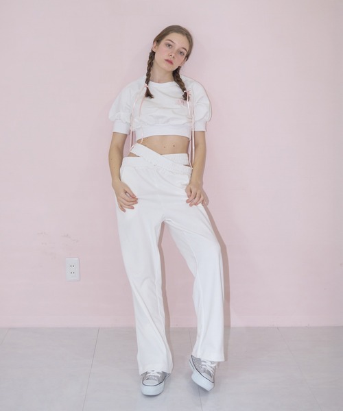 mieya mieya(ミーヤミーヤ)の「【mieya mieya】cross sweat pants/クロススウェットパンツ(スウェットパンツ・レディース・ホワイト・FREE)」の2枚目の写真