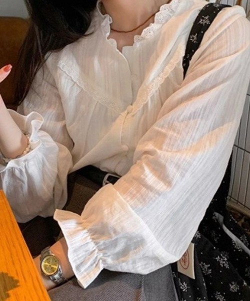 Flugge(フラッジー)の「ボタン付きレースブラウス(シャツ/ブラウス・レディース・ホワイト・LARGE/MEDIUM)」の6枚目の写真
