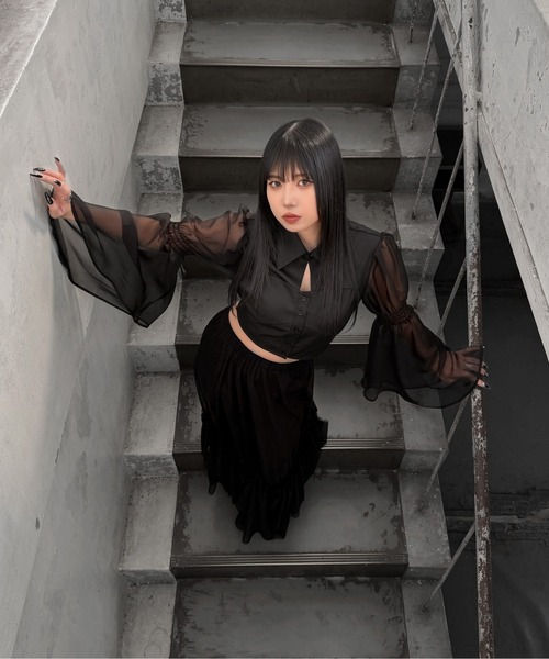 LVEU.(ラブユ.)の「【LVEU.】シアースリーブコルセットシャツ / トップス シャツ シアー シースルー フレアカラー クロップド ショート コルセット風 ブラック モード(シャツ/ブラウス・レディース・ブラック・FREE)」の17枚目の写真