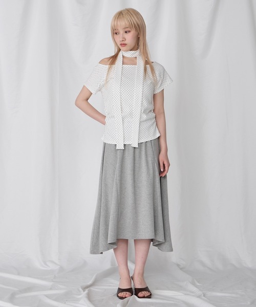 Unblend(アンブレンド)の「【Unblend】アソート ヘムラインスカート【セットアップ対応】(スカート・レディース・グレー系/杢グレー/ホワイト系/ブラック・M/S)」の17枚目の写真