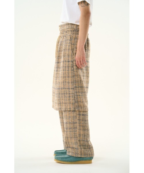 DISCOVERED(ディスカバード)の「DISCOVERED TWEED LAYERED PANTS(その他パンツ・メンズ・ベージュ/ブラック・LARGE/SMALL)」の5枚目の写真