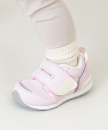 RIO（リオ）の「足にいいベビーシューズ（スニーカー）」