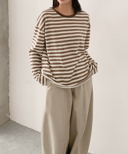 LOWO(ロワ)の「綿混 ボーダーカットソー 長袖 きれいめ(Tシャツ/カットソー・レディース・カーキ/ブラック/グレー/ブラウン/ネイビー・FREE)」の17枚目の写真