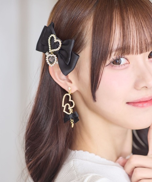 ROJITA(ロジータ)の「ハートビジュパール付きリボンクリップセット(バレッタ/ヘアクリップ・レディース・ブラック/ボルドー/ピンク・FREE)」の5枚目の写真