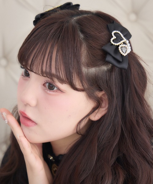 ROJITA(ロジータ)の「ハートビジュパール付きリボンクリップセット(バレッタ/ヘアクリップ・レディース・ブラック/ボルドー/ピンク・FREE)」の6枚目の写真