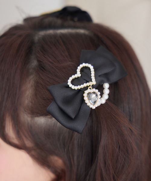 ROJITA(ロジータ)の「ハートビジュパール付きリボンクリップセット(バレッタ/ヘアクリップ・レディース・ブラック/ボルドー/ピンク・FREE)」の7枚目の写真