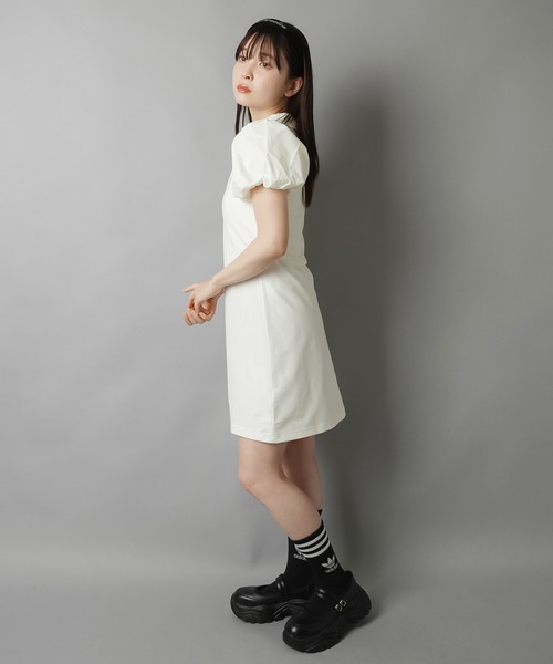 adidas（アディダス）の「【adidas/アディダス】ボリュームスリーブポロワンピース（ワンピース・レディース・ブラック/オフホワイト・M）」の9枚目の写真