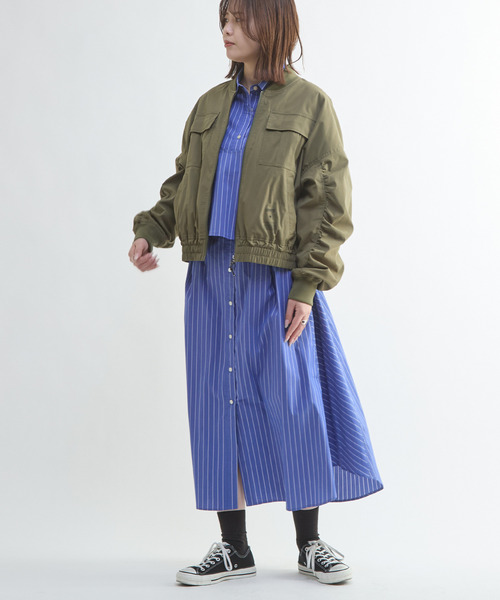 CONVERSE TOKYO(コンバーストウキョウ)の「GATHER SLEEVE MILITARY MA-1 JACKET(ブルゾン・レディース・ブラック/カーキ・FREE)」の11枚目の写真