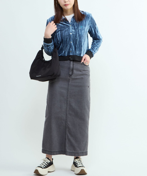 CONVERSE TOKYO（コンバーストウキョウ）の「2WAY ROPE HANDLE GATHERED SHOULDER BAG（ショルダーバッグ・レディース・チャコールグレー/ベージュ/ブラック・FREE）」の6枚目の写真