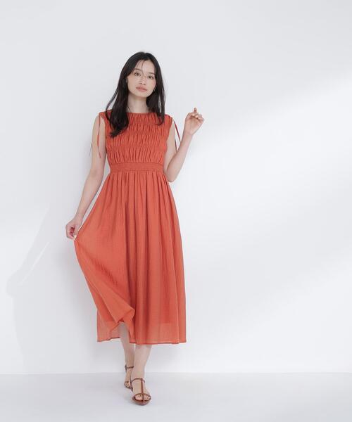 NATURAL BEAUTY BASIC(ナチュラルビューティーベーシック)の「◇シアーチェックギャザーワンピース(ワンピース・レディース・オレンジ/イエロー/ブラック・P/S/MEDIUM)」の5枚目の写真