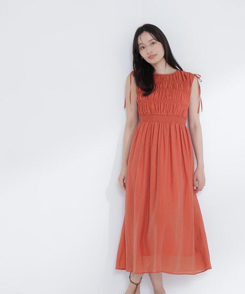 NATURAL BEAUTY BASIC(ナチュラルビューティーベーシック)の「◇シアーチェックギャザーワンピース(ワンピース・レディース・オレンジ/イエロー/ブラック・P/S/MEDIUM)」の10枚目の写真