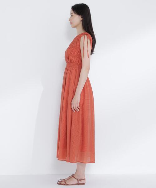 NATURAL BEAUTY BASIC(ナチュラルビューティーベーシック)の「◇シアーチェックギャザーワンピース(ワンピース・レディース・オレンジ/イエロー/ブラック・P/S/MEDIUM)」の12枚目の写真