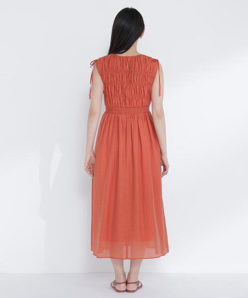 NATURAL BEAUTY BASIC(ナチュラルビューティーベーシック)の「◇シアーチェックギャザーワンピース(ワンピース・レディース・オレンジ/イエロー/ブラック・P/S/MEDIUM)」の13枚目の写真