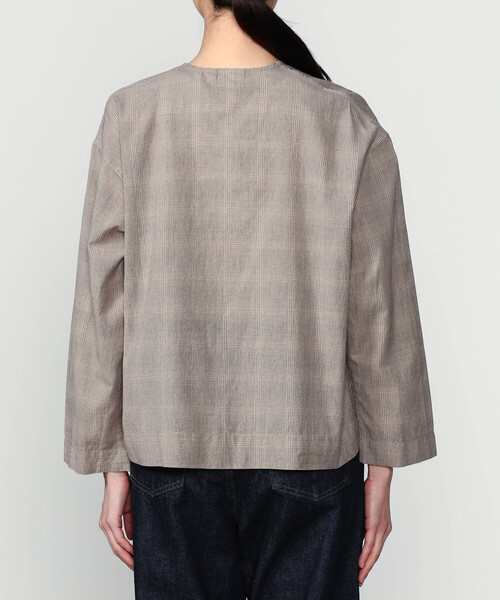 Bshop（ビショップ）の「INDIA INDUSTRY | ファインラインチェック カーディガンシャツ WOMEN（シャツ/ブラウス・レディース・グレー系その他/ベージュ系その他・1）」の11枚目の写真