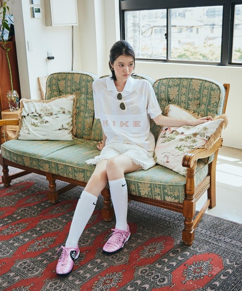NIKE(ナイキ)の「ナイキ トータル 90 ウィメンズシューズ / Nike Total 90 Women's Shoes IM7595-500 Light Magenta(スニーカー・レディース・パープル系その他2・25.5/24.5/22/26/25/24/23.5/23/22.5)」の4枚目の写真