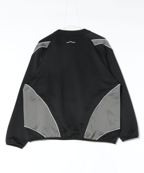 VANS（バンズ）の「PITCH TO STREET  クルースウェット / TDC CREW TRACK TOP Black VN000X6FBLK1（その他トップス・メンズ・ブラック・LARGE/MEDIUM/SMALL/X-LARGE）」の6枚目の写真
