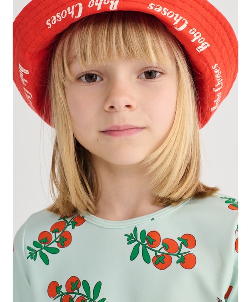 BOBO CHOSES(ボボショーズ)の「Juicy Tomatoes all over reversible hat(ハット・キッズ・レッド・HEAD52/HEAD54)」の2枚目の写真